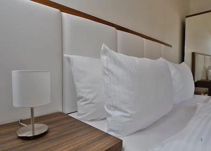 Letna Garden Apartment