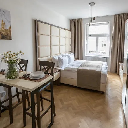 Letna Garden Апартаменты Прага